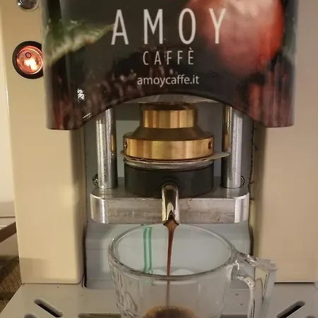 Tazzecafe Bed & Breakfast